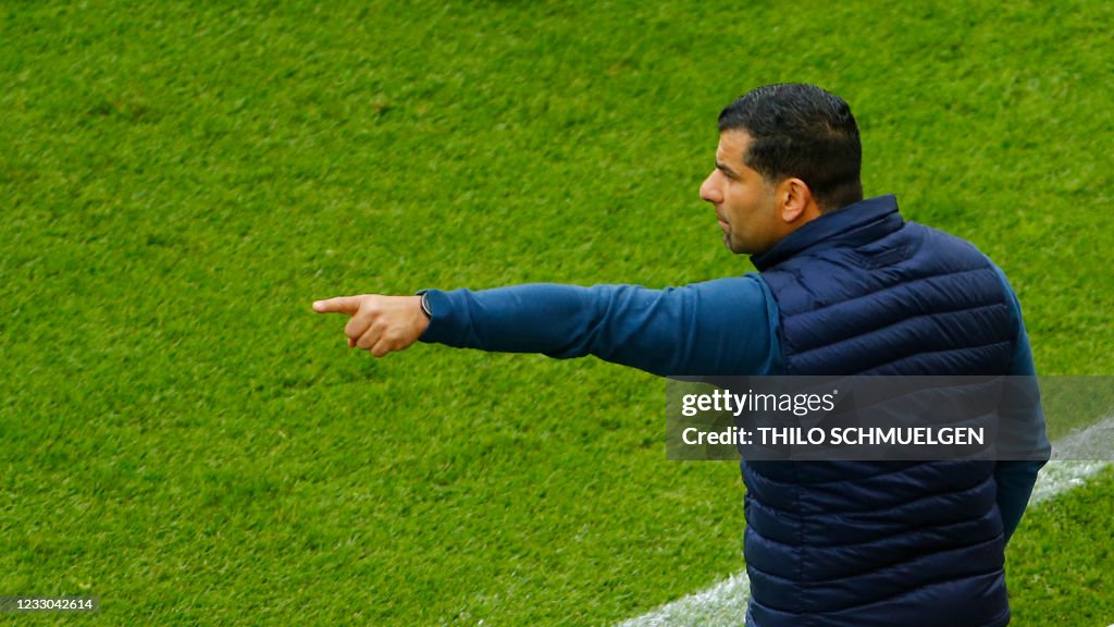 FBL-GER-BUNDESLIGA-COLOGNE-SCHALKE