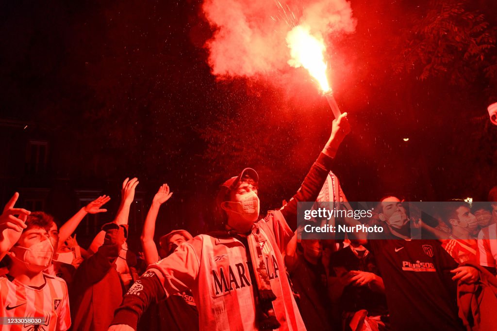 Atletico Madrid Fans Party In Streets Of Capital After La Liga Win