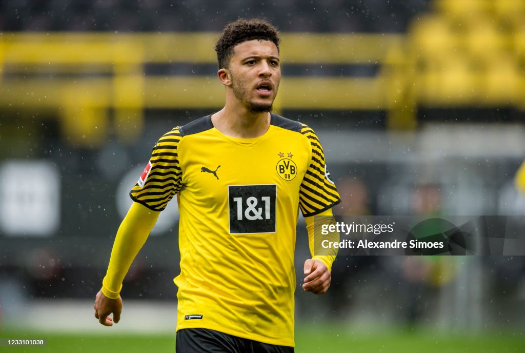 Borussia Dortmund v Bayer 04 Leverkusen - Bundesliga