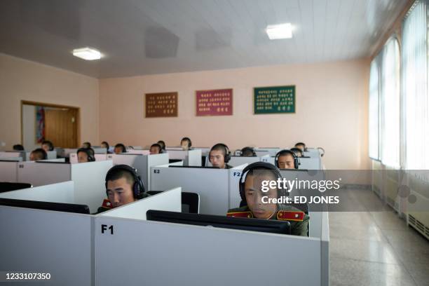 405 North Korea Computer Stock Photos, High-Res Pictures, and Images ...