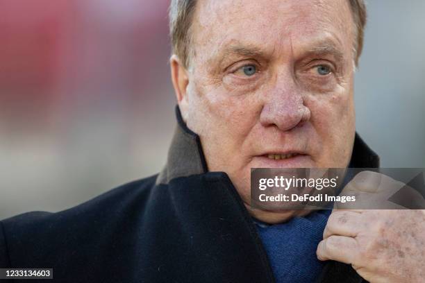 Head coach Dick Advocaat of Feyenoord Rotterdam looks on during the Dutch Eredivisie match between AZ Alkmaar and Feyenoord at AFAS-Stadium on...