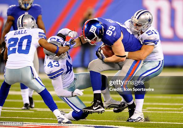 Kevin Boss New York Giants tight end Kevin Boss carries the ball as Dallas... News ...