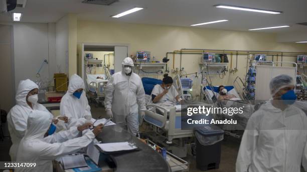 View of the COVID-19 intensive Care Unit in Rio De Janeiro, Brazil on May 27, 2021. Brazil confirms more than 2,245 deaths by covid-19 and the total...