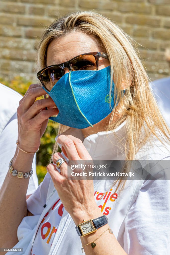King Willem-Alexander And Queen Maxima Attend Volunteer Campaign NLDoet