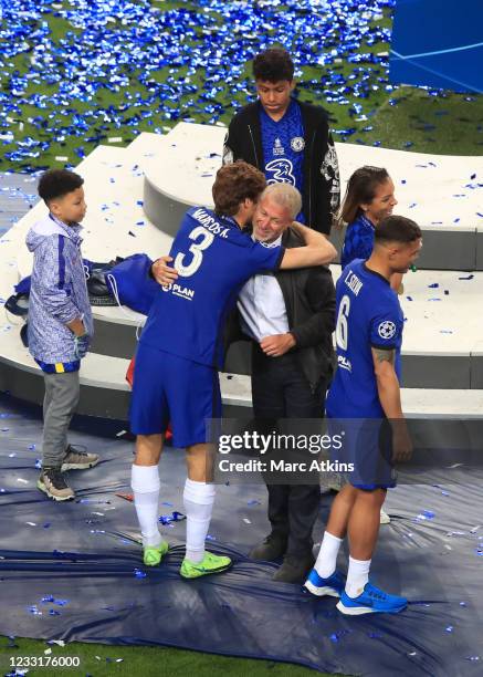 Marcos Alonso of Chelsea and Roman Abramovich, Owner of Chelsea celebrate during the UEFA Champions League Final between Manchester City and Chelsea...