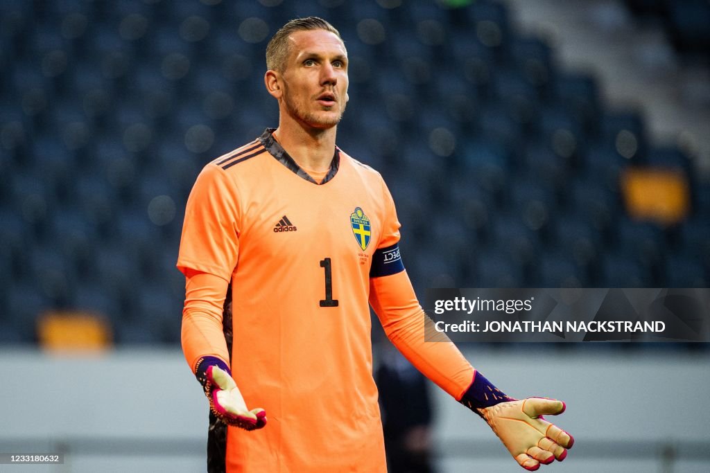 FBL-FRIENDLY-SWE-FIN