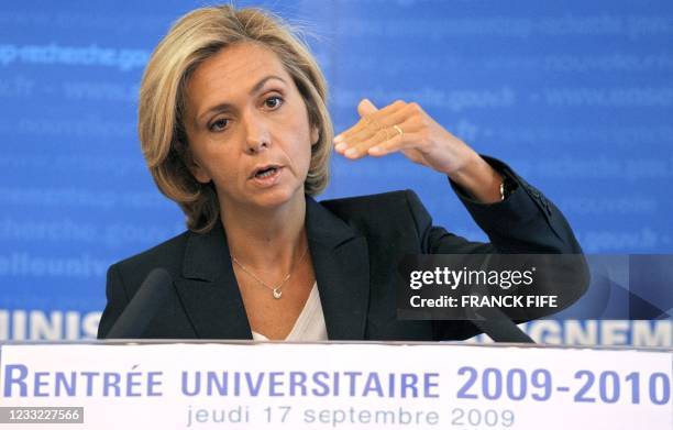 La ministre de l'Enseignement supérieur et de la Recherche, Valérie Pécresse s'exprime lors d'une conférence de presse à l'occasion de la rentrée...