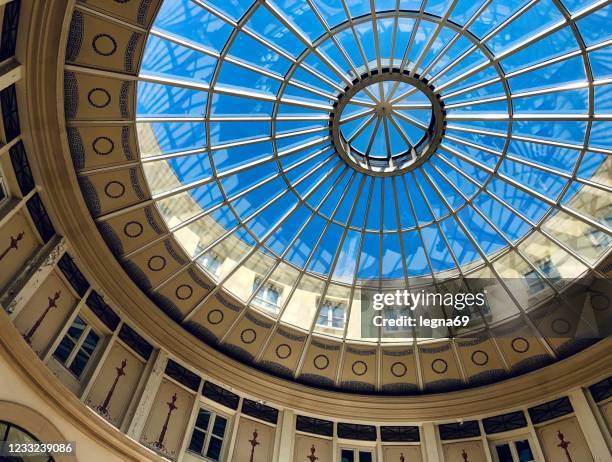 rotunda of galerie colbert , covered passage in paris - skylight stock pictures, royalty-free photos & images