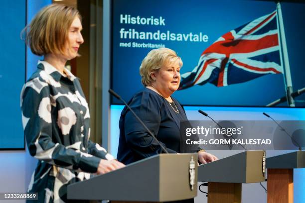 Norwegian Prime Minister Erna Solberg and Norwegian Minister of Trade and Industry Iselin Nybø address a press conference on the status of free trade...