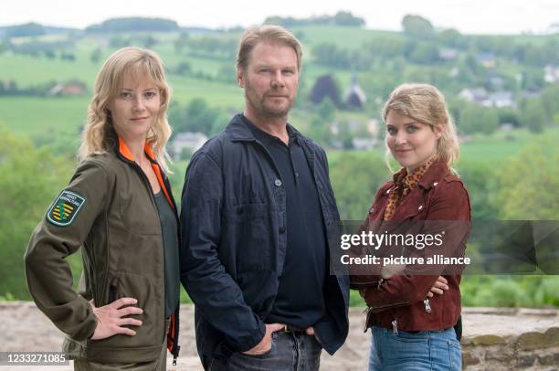 40 Teresa Weißbach Stock Photos, High-Res Pictures, and Images - Getty ...