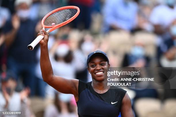 Sloane Stephens of the US celebrates after winning against Czech Republic's Karolina Muchova during their women's singles third round tennis match on...