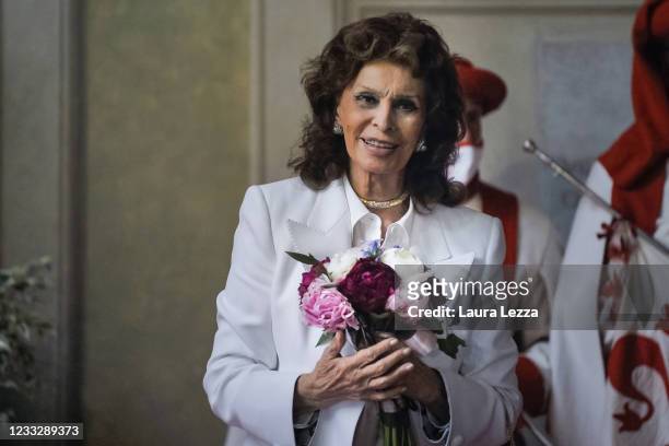Italian Actress Sophia Loren receives the keys of the city of Florence on June 5, 2021 in Palazo Vecchio in Florence, Italy.