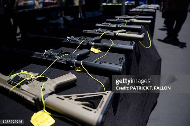 Fairground Rifles Firearm Sales Photos and Premium High Res Pictures - Getty Images
