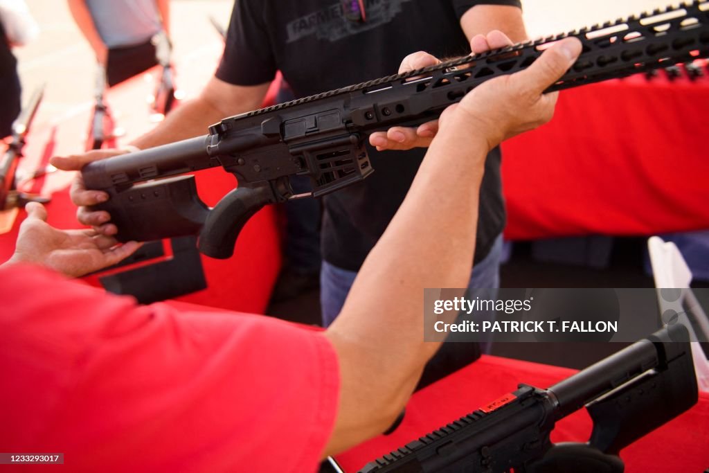 US-WEAPONRY-ARMS-GUN SHOW