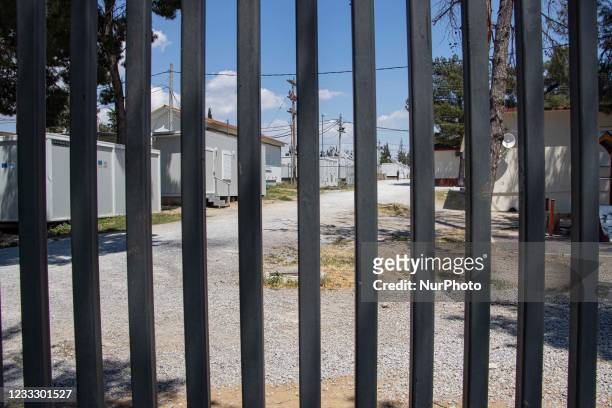 Greece is building new concrete walls around the refugee camps across the country in the mainland and the islands. The 3meter wall was a decision by...
