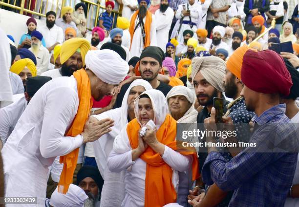 82 Deep Sidhu Photos and Premium High Res Pictures - Getty Images 82 Deep Sidhu Photos and Premium High Res Pictures - Getty Images