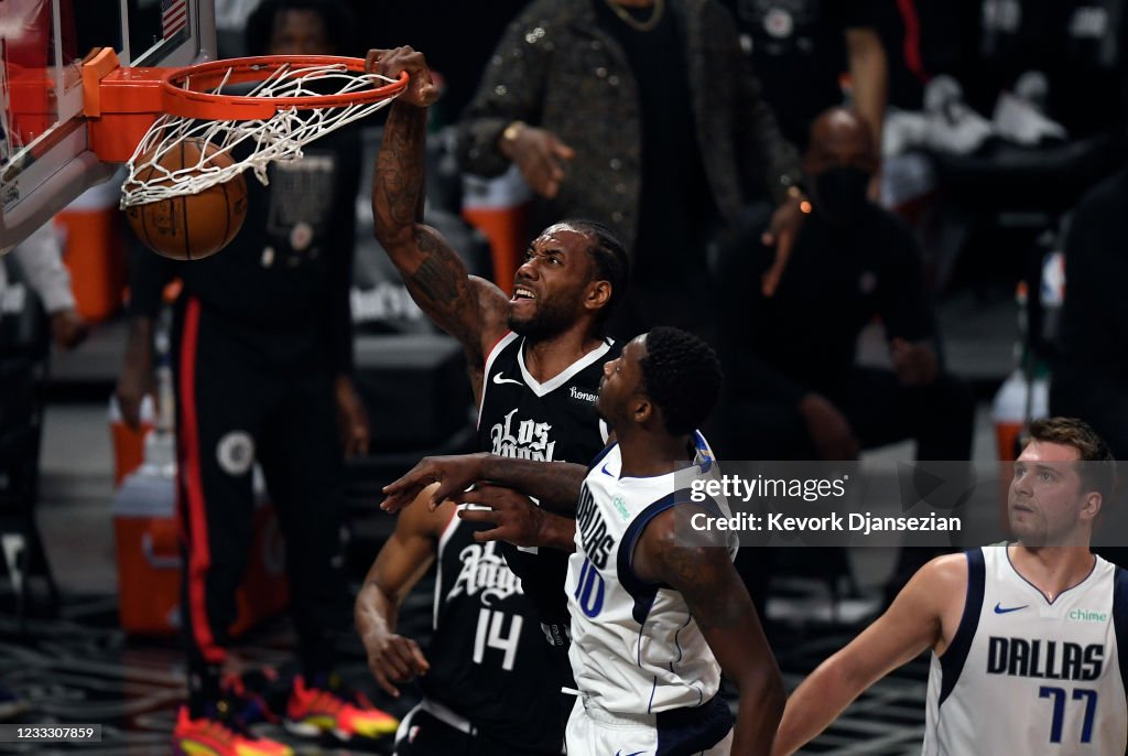 Dallas Mavericks v Los Angeles Clippers - Game Seven
