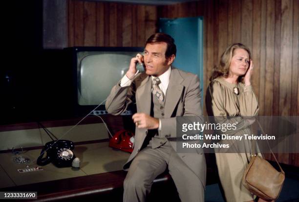 Jerry Douglas, Shirley Knight appearing in the ABC tv series 'The Wide World of Mystery', episode 'Please Stand by for Murder'.