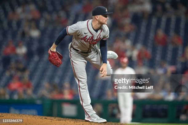 Sean Newcomb of the Atlanta Braves throws a pitch in the bottom of the seventh inning against the Philadelphia Phillies at Citizens Bank Park on June...