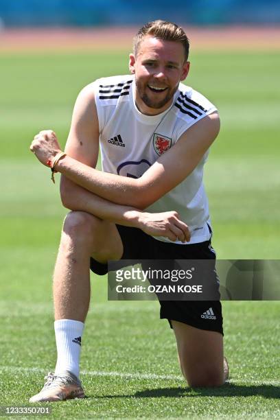 Wales' defender Chris Gunter attends a training session on June 9, 2021 in Baku, three days ahead of the team's UEFA EURO 2020 opening match.