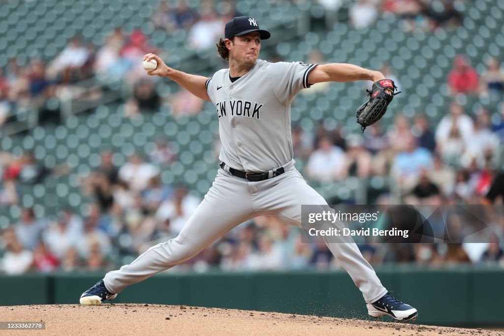 New York Yankees v Minnesota Twins