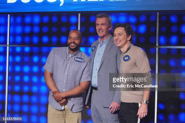 Zach Braff & Donald Faison vs. Neil Flynn and Wendi McLendon-Covey vs. Patrick Warburton Its an epic family reunion when the cast of Scrubs, led by...