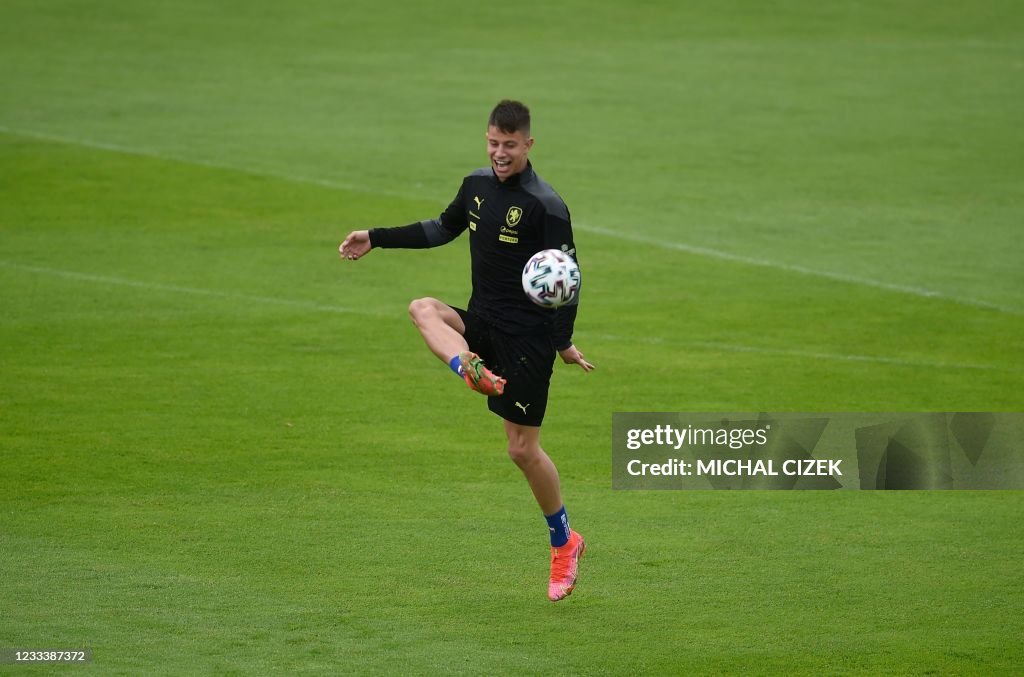 FBL-EURO-2020-2021-CZE-TRAINING