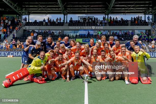 Jeroen Hertzberger of Holland, Lars Balk of Holland, Thijs van Dam of Holland, Jonas de Geus of Holland, Jorrit Croon of Holland, Billy Bakker of...