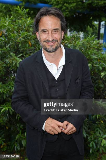 Oliver Mommsen attends the theater premiere of the play "Vorhang auf für Cyrano" at Komoedie am Kurfuerstendamm im Schiller-Theater on June 13, 2021...