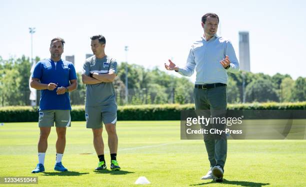 Coach Ante Covic, assistant coach Levent Selim of Hertha BSC U23 and Benjamin Weber of Hertha BSC during the training session at the Stadion am...