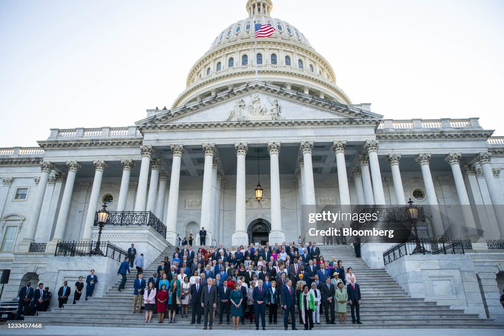 Congressional Leadership Hold Moment Of Silence For Lives Lost To Covid-19