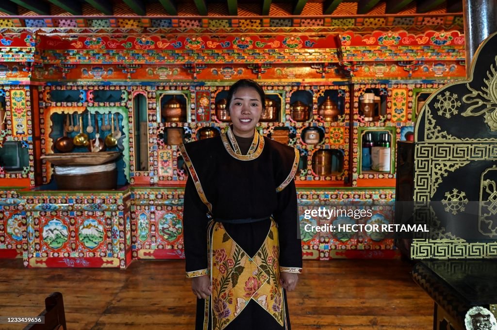 CHINA-TIBET-TOURISM-LIFESTYLE