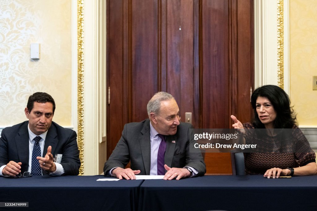 Sen. Schumer Meets With Members Of The Texas Legislature