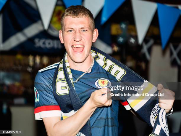 Nathan Evans (Singer) Photos and Premium High Res Pictures - Getty Images