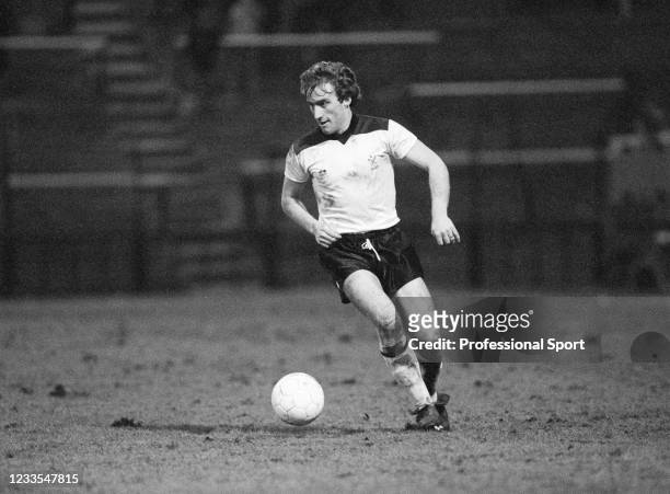Ray Lewington of Fulham in action during the Football League Division Three match between Fulham and Chesterfield at Craven Cottage on January 30,...