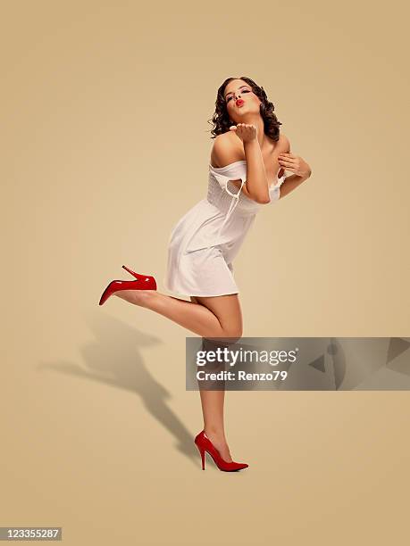 pin-up girl - vintage pin up girl stock pictures, royalty-free photos & images