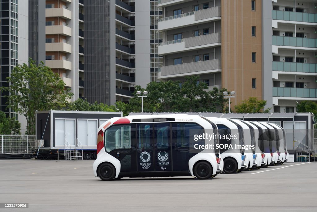 Semi auto driving buses that provide athletes transportation...