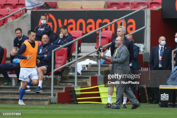 Torquay United manager Gary Johnson during the Vanarama National League Play Off Final between Hartlepool United and Torquay United at Ashton Gate,...