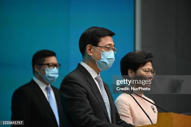 Kin Ping Keung Hong Kong Chief Secretary Photos and Premium High Res Pictures - Getty ...