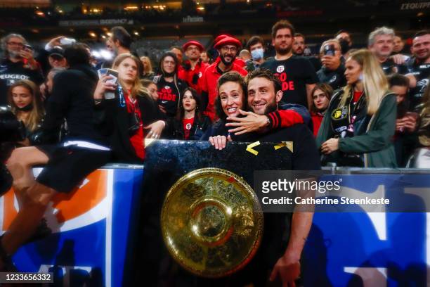 Maxime Medard of Stade Toulousain celebrates the victory of the Top 14 Final match between Toulouse and La Rochelle at Stade de France on June 25,...