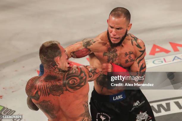 Julian Lane Vs Jake Bostwick Full Fight 1 377 Bare Knuckle Boxing Stock Photos, High-Res Pictures, and Images