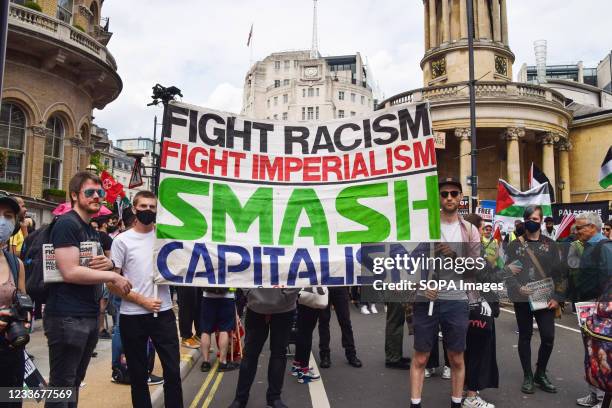 Capitalist Rage 28 Smash Capitalism Stock Photos, High-Res Pictures, and Images - Getty ...