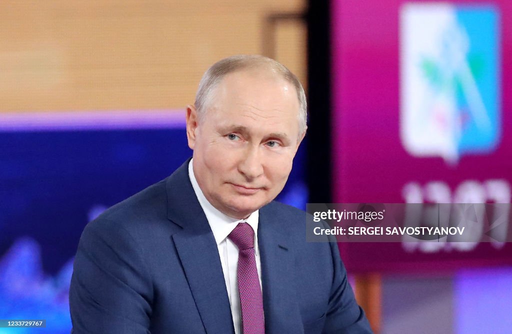 RUSSIA-MEDIA-TELEVISION-POLITICS