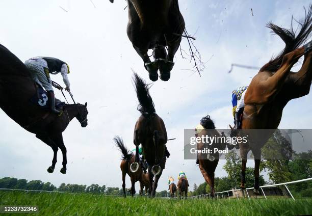 Runners and riders in the Free Tips Daily On attheraces.com Handicap Chase at Worcester Racecourse on June 30, 2021 in Worcester, England.