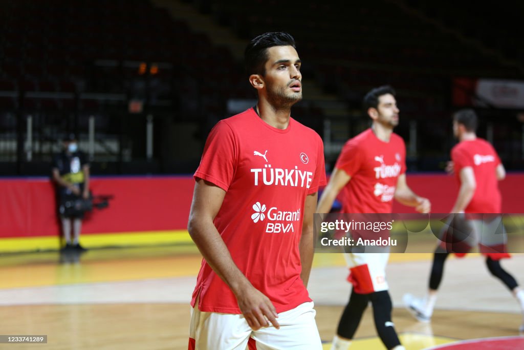 Turkey v Czech Republic - FIBA Men's Olympic Qualifying