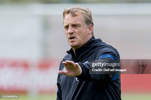 Assistant coach Mike Bueskens of FC Schalke 04 gestures during the FC Schalke 04 - Second Bundesliga Training Camp at Sportplatz of SC Mittersill on...