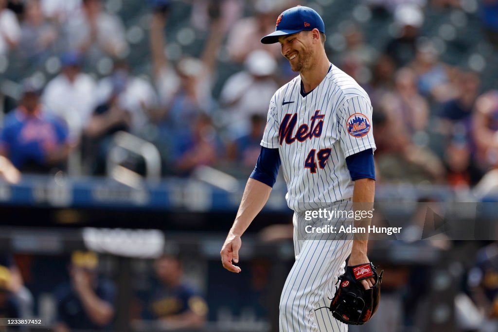 Milwaukee Brewers v New York Mets - Game One