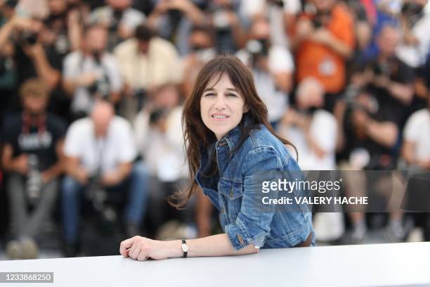 French actress, singer and director Charlotte Gainsbourg poses during a photocall for the film "Jane par Charlotte" at the 74th edition of the Cannes...