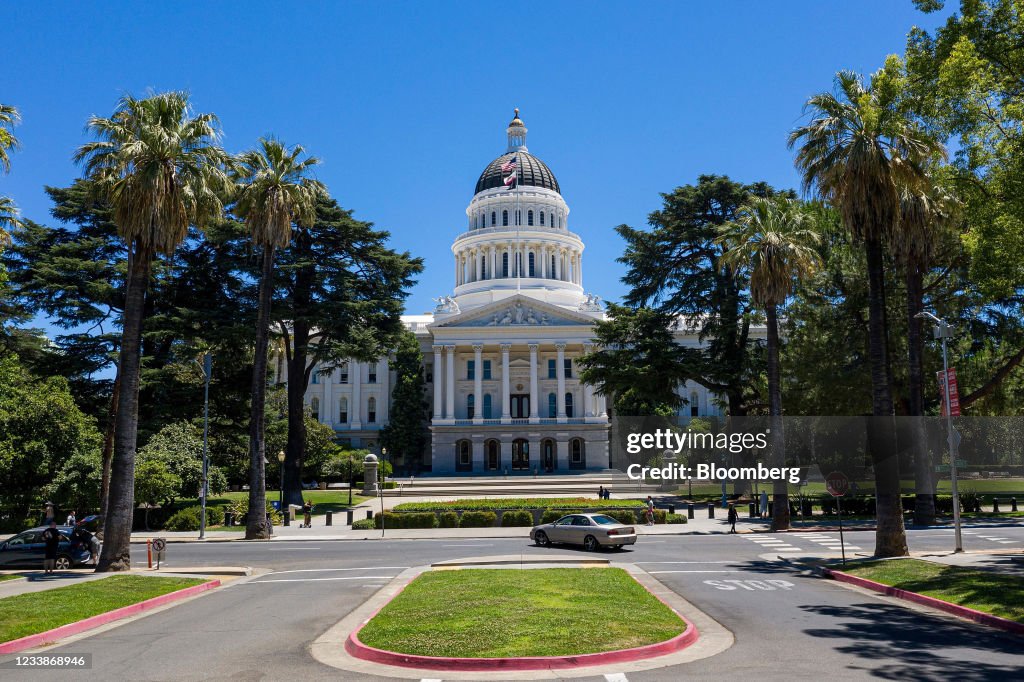 California Capitol Reinstates Mask Mandate After Covid-19 Outbreak