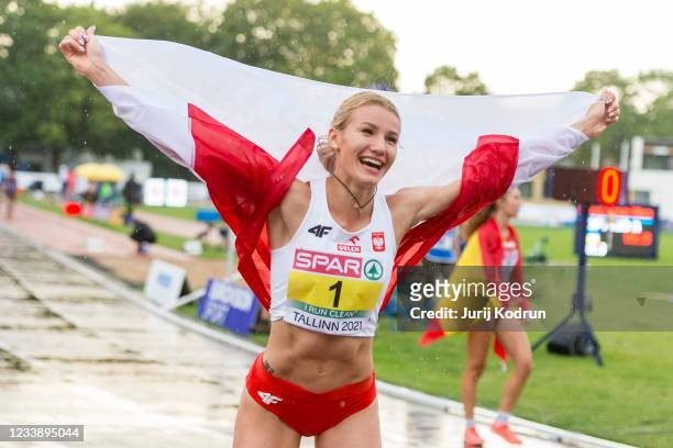 Adrianna Sulek of Poland celebrates after winning in Women's Heptathlon 800m during 2021 European Athletics U23 Championships - Day 2 at at Kadriorg...